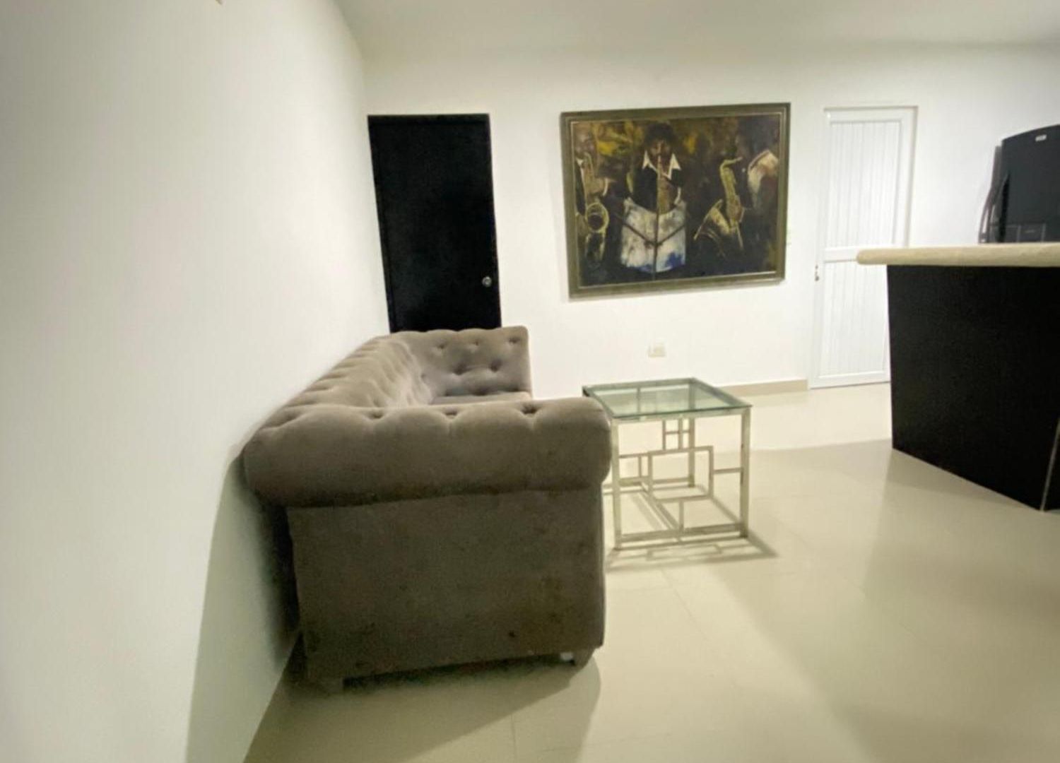Completo 25 Pax En Apartamento Cartagena