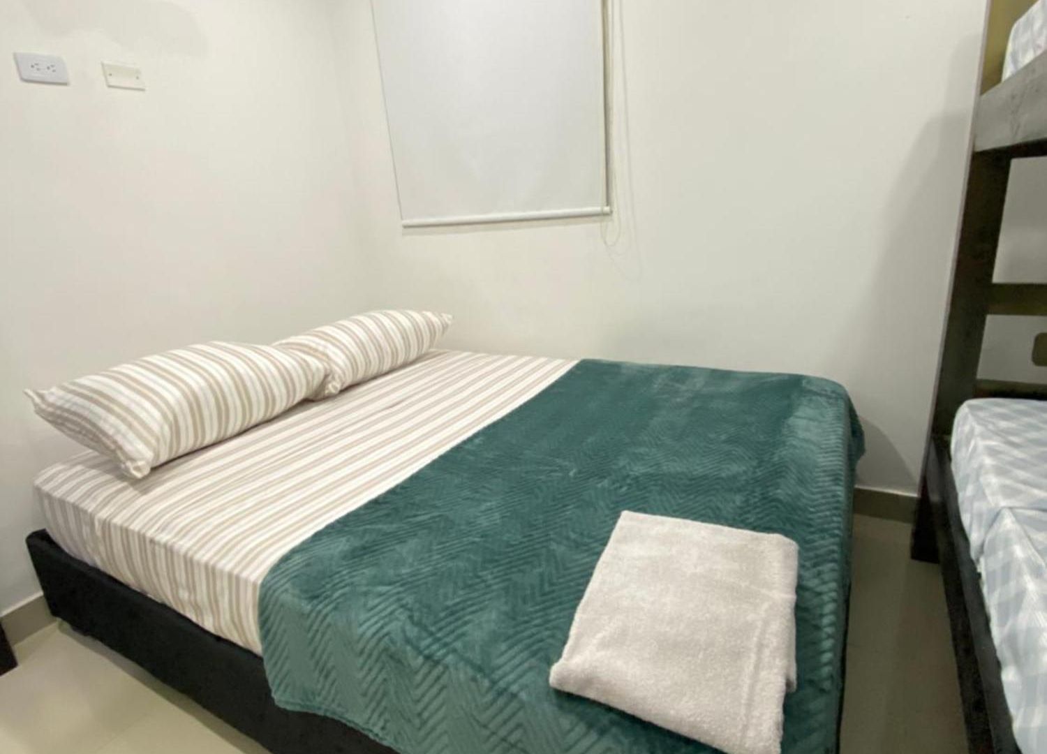 Completo 25 Pax En Apartamento Cartagena