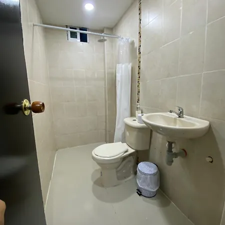 Completo 25 Pax En Apartamento *