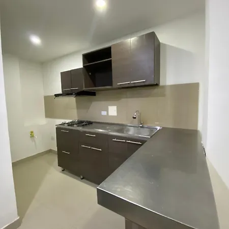 Completo 25 Pax En Apartamento Cartagena