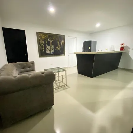 Completo 25 Pax En Apartamento Cartagena