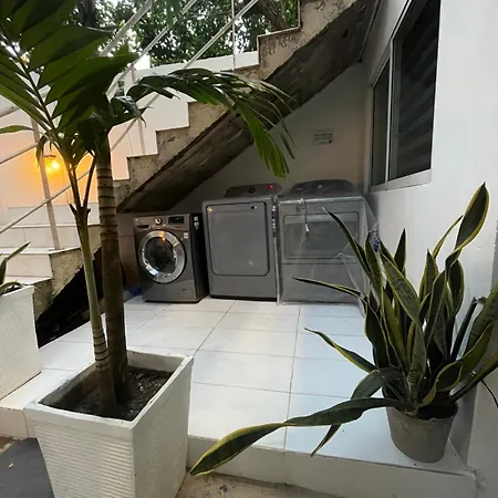 Apartamento Completo 25 Pax En *