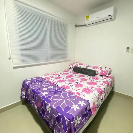 Completo 25 Pax En Apartamento