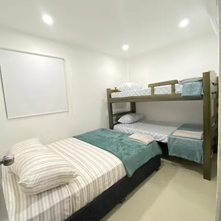 Apartamento Completo 25 Pax En
